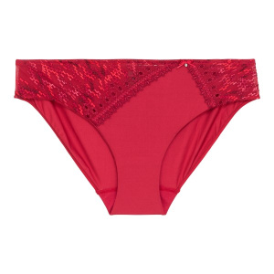 Загружен сначала в Репорт.
Потом перегружен в УТ11.1.
А потом и в УТ11.4.